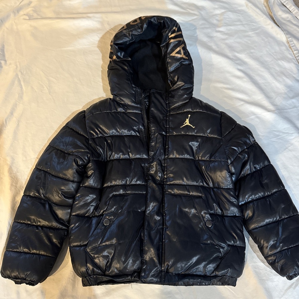 Nike Air Jordan Winter Puffer Jacket Youth M Jumpman Logo Quilted Boys Hood